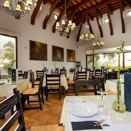 Hotel Tugasa Las Truchas El Bosque Exterior photo