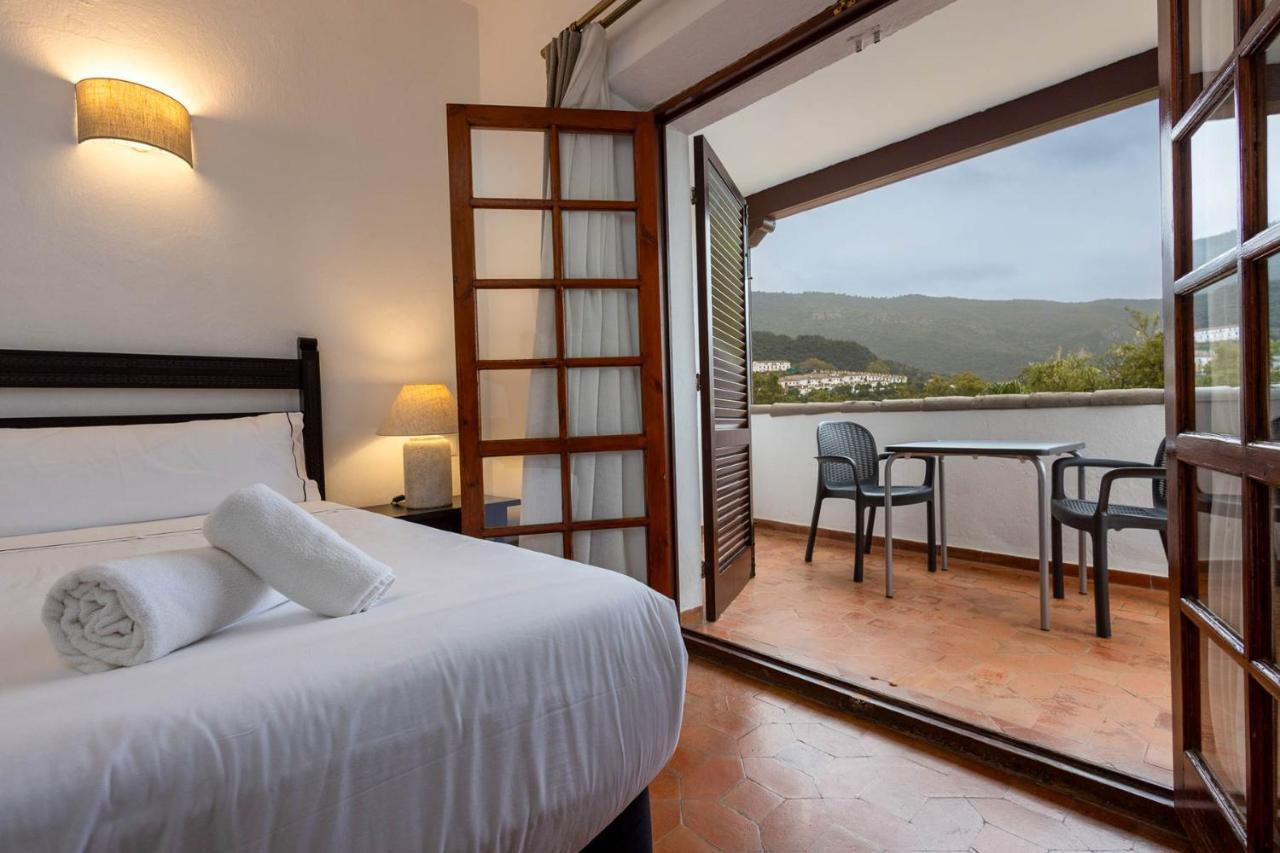 Hotel Tugasa Las Truchas El Bosque Exterior photo